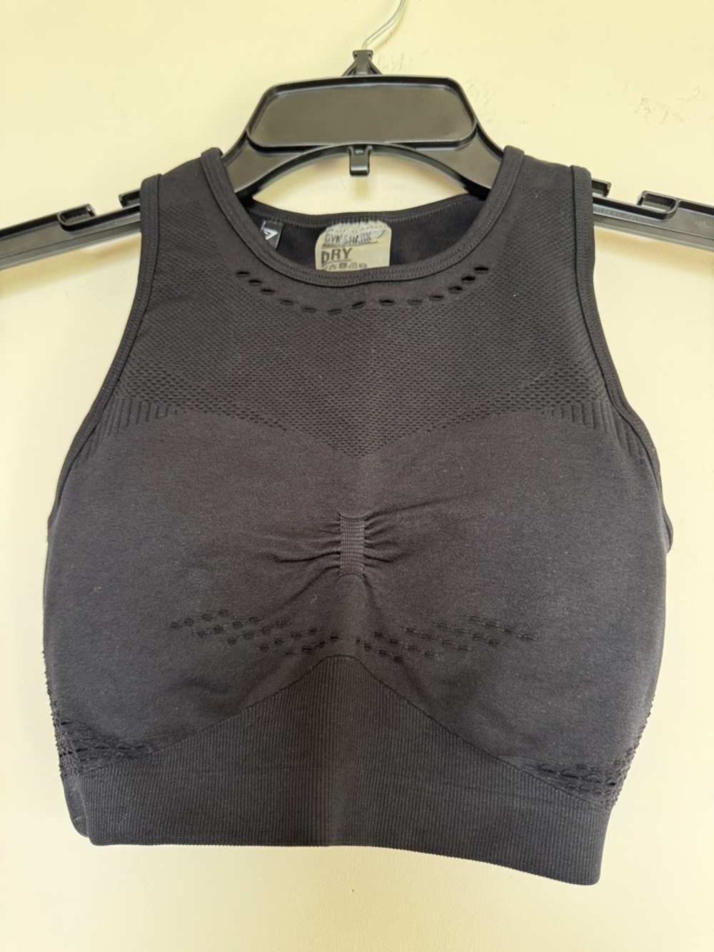 Gymshark Black Seamless Sports Crop Top